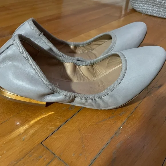 Aldo - Picture 2 of 2